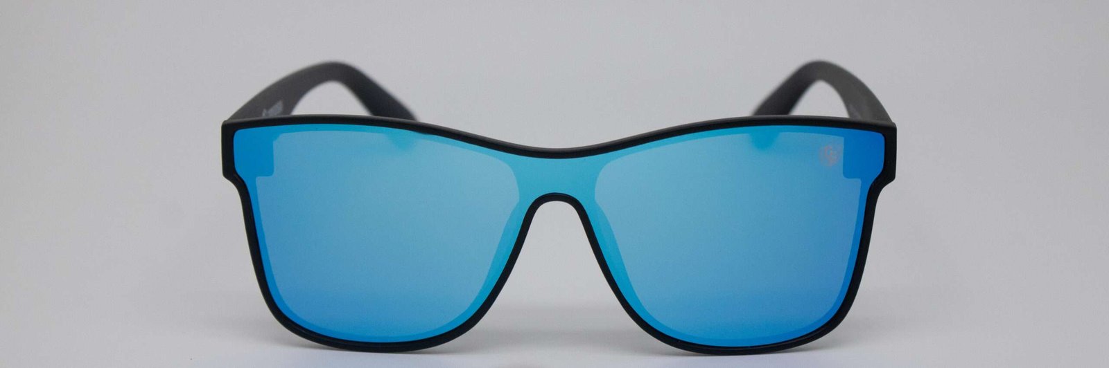 CanyonSix Venice Sunglasses | Midnight Polarized Edition - Image 4