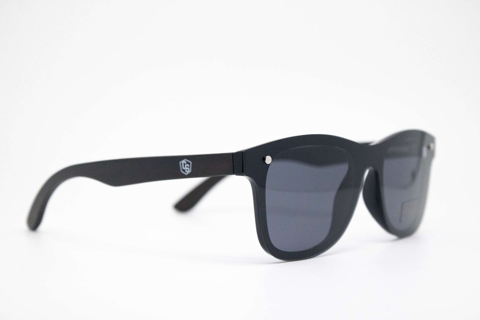 CanyonSix SunDiva Sunglasses | Shadow Polarized Edition